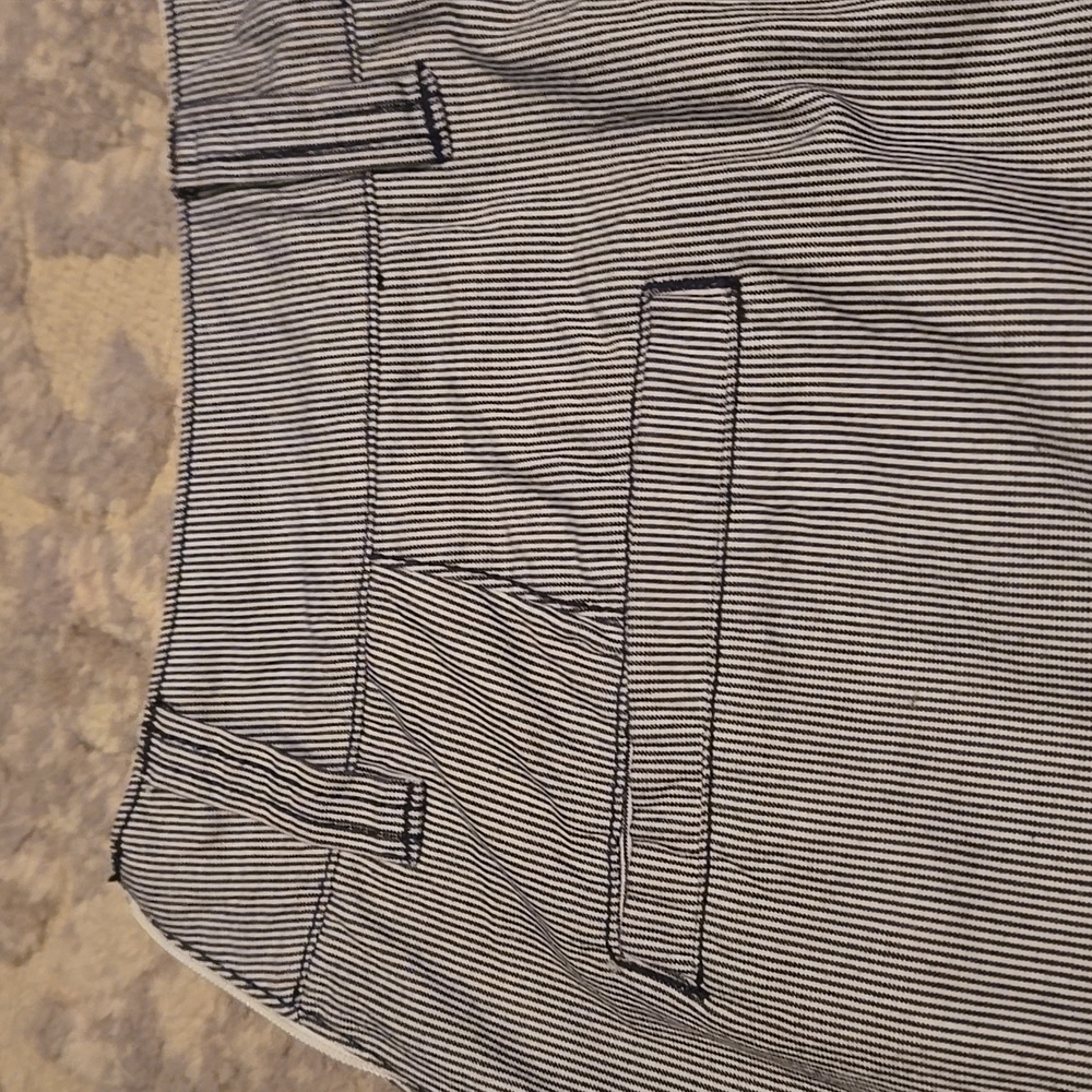 🌞☀️🌞H&M Blue and White Stripped 90s Button Mini Skirt size 4 - Picture 4 of 8